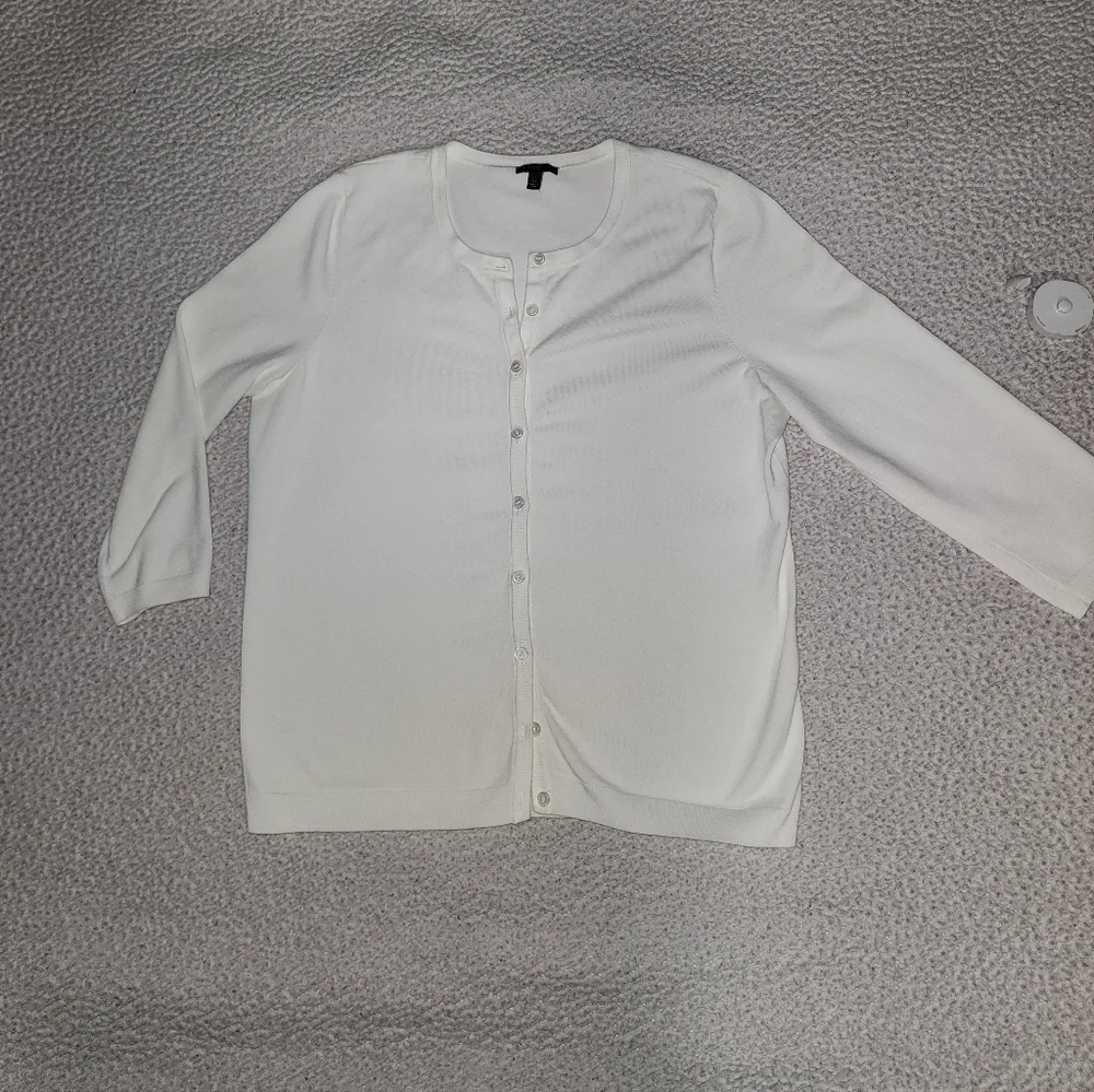 Talbolts Soft Cuddly , Cute White Cardigan - Picture 12 of 15